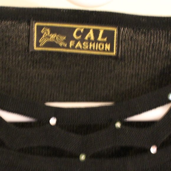 Black Top - Picture 2 of 2